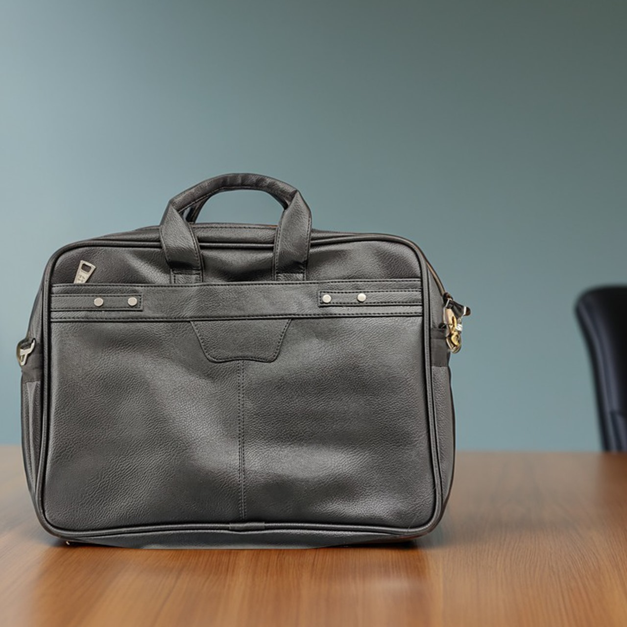 BLACK LEATHER LAPTOP BAG